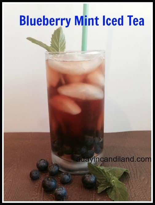 Blueberry Mint Iced Tea in Clear Glass