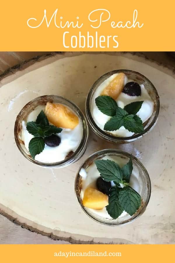 Mini Peach Cobbler in Jars