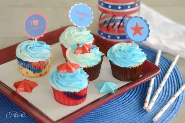 4th of July cupcakes Red White and Blue