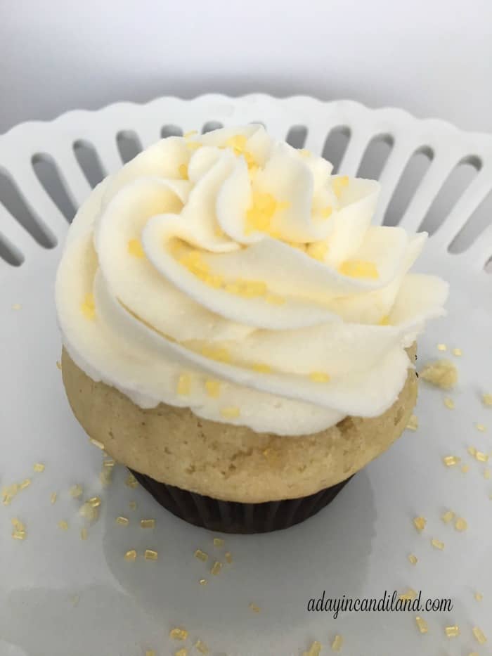 Sunny Lemon Curd Filled Cupcakes Meal Plan 104