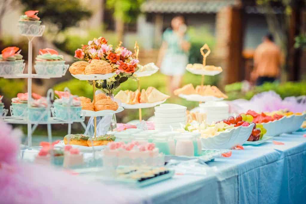 Delicious Dessert Recipes that are easy to make set on a dessert table setting