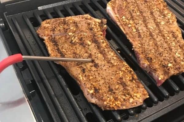 The Iowa Housewife: Grilled Minute Steaks on an Indoor Grill