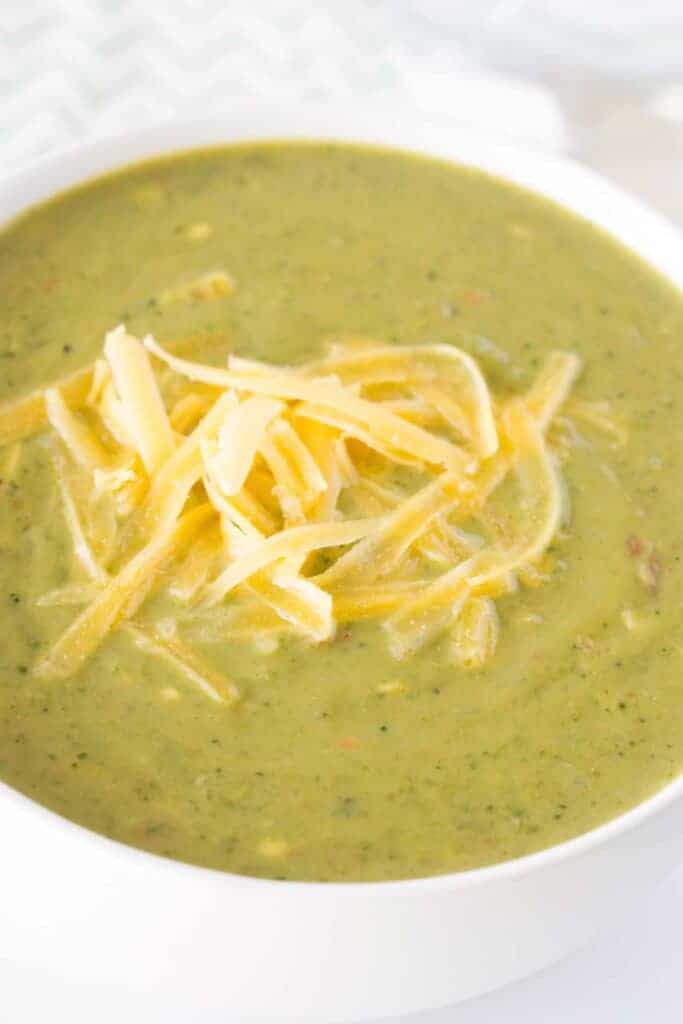 low-carb broccoli cheese soup