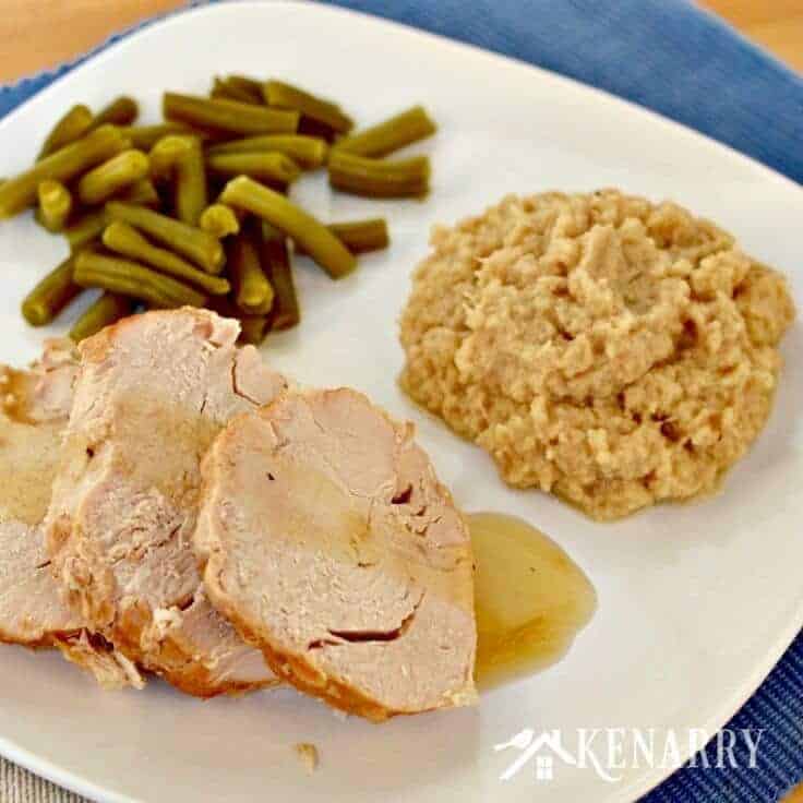 A plate with turkey, green beans and mashed cauliflower 