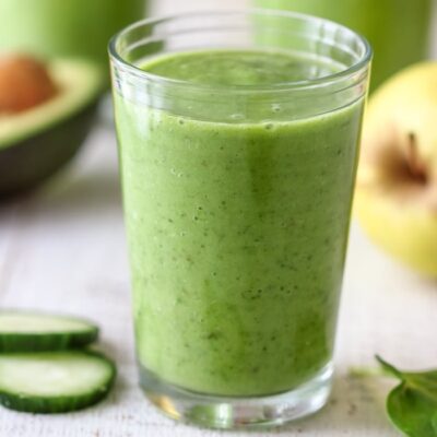 15 Simple Green Smoothie Recipes - A Day In Candiland